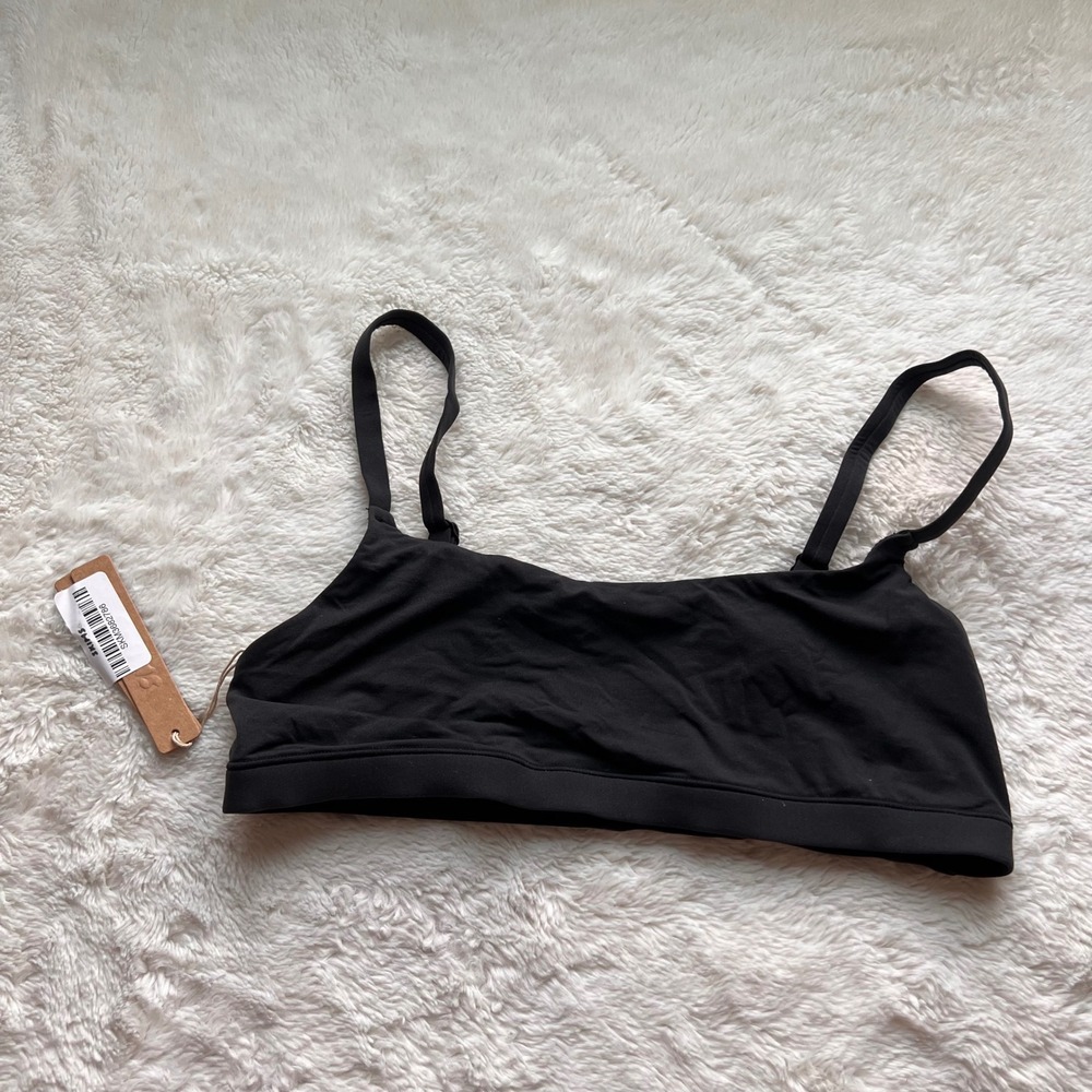 SKIMS Fits Everybody Scoop Bralette Onyx Black BR-SCP-9182 Size Medium New